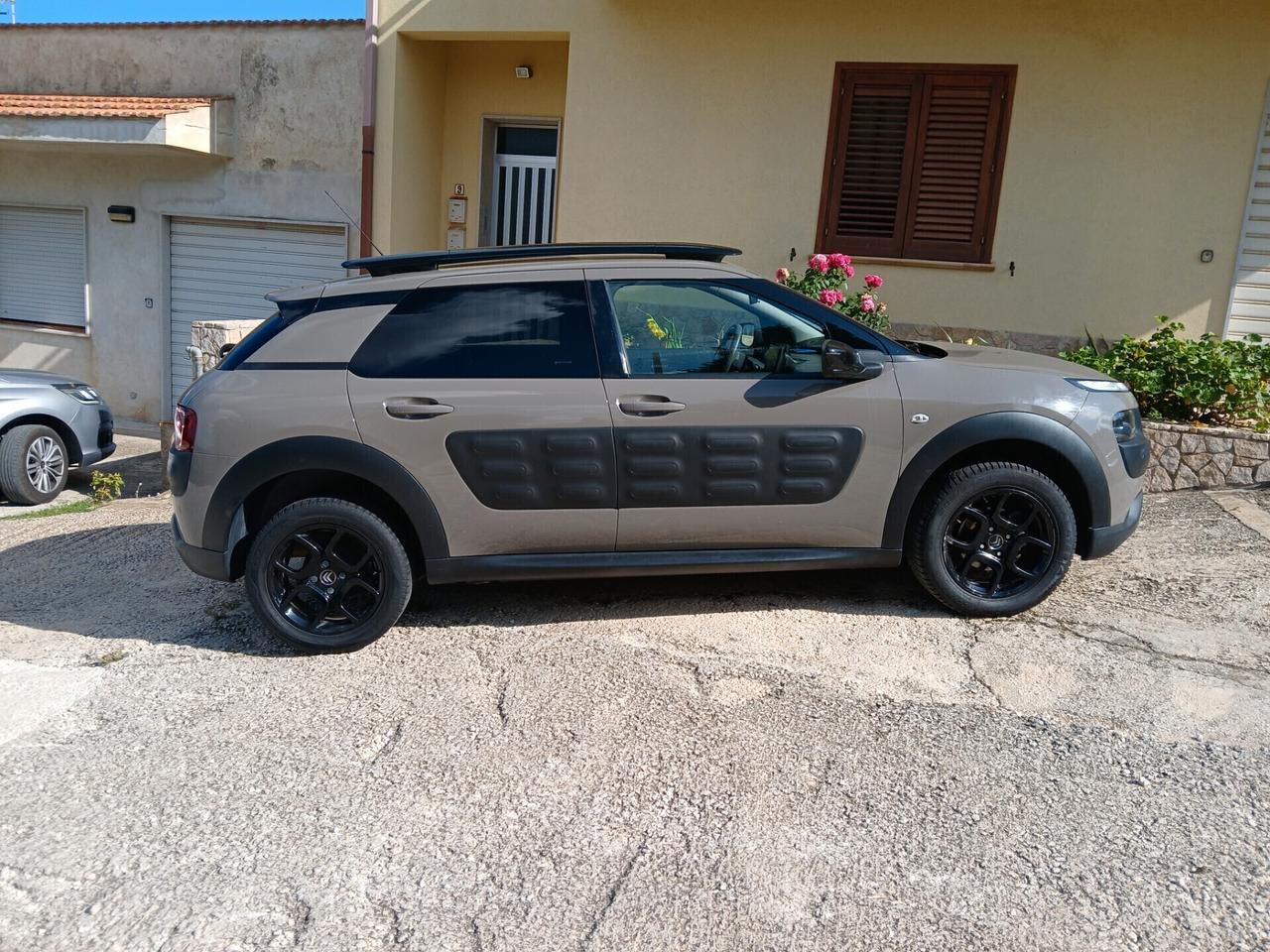 Citroen C4 Cactus PureTech 82 Feel Edition