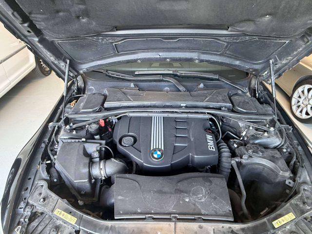 BMW 320 Serie 3 E93 Cabrio 320d Cabrio Attiva