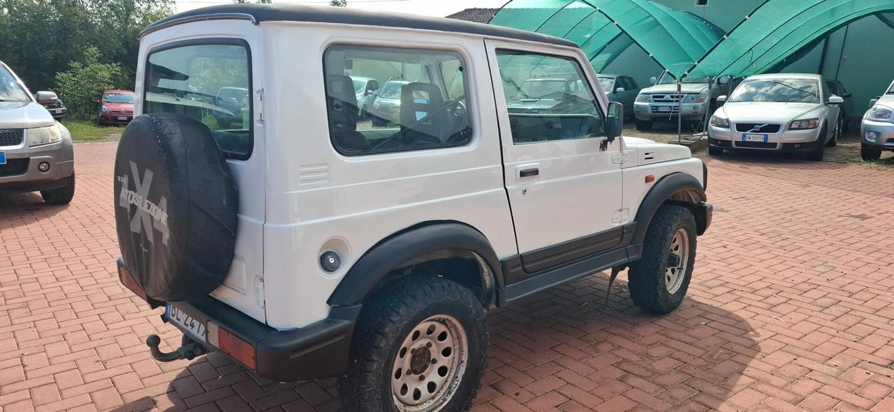 Suzuki Samurai 1.9 diesel cat Berlina De Luxe