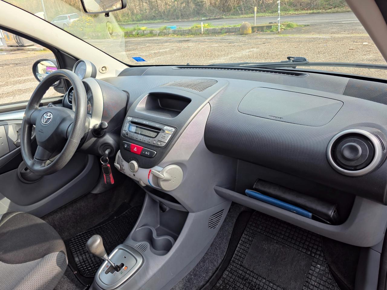 Toyota Aygo 1.0 12V VVT-i 3 porte Sol 2006-E4 Automatico NEO