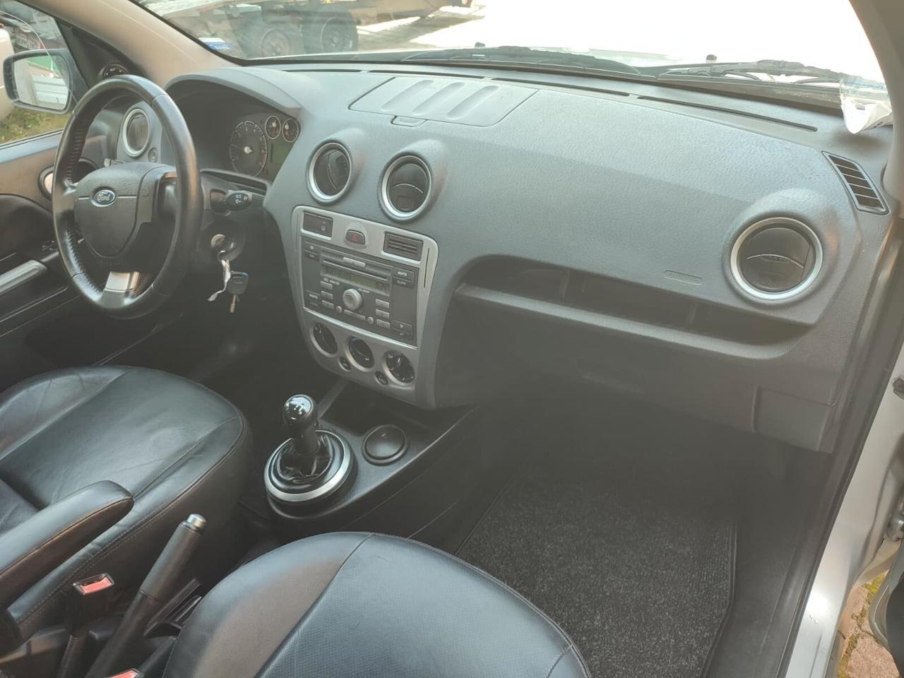 Ford Fusion 1.4 16V aut. 5p. Titanium