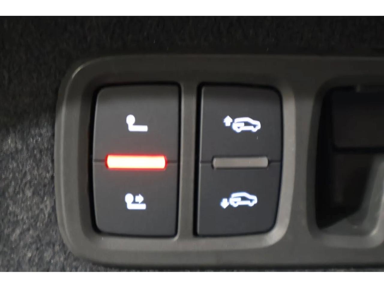 Audi RS Q8 PERFORMACE 640CV CARBO/TETTO/MATRIX/360°/SEDILI A GUSCIO/