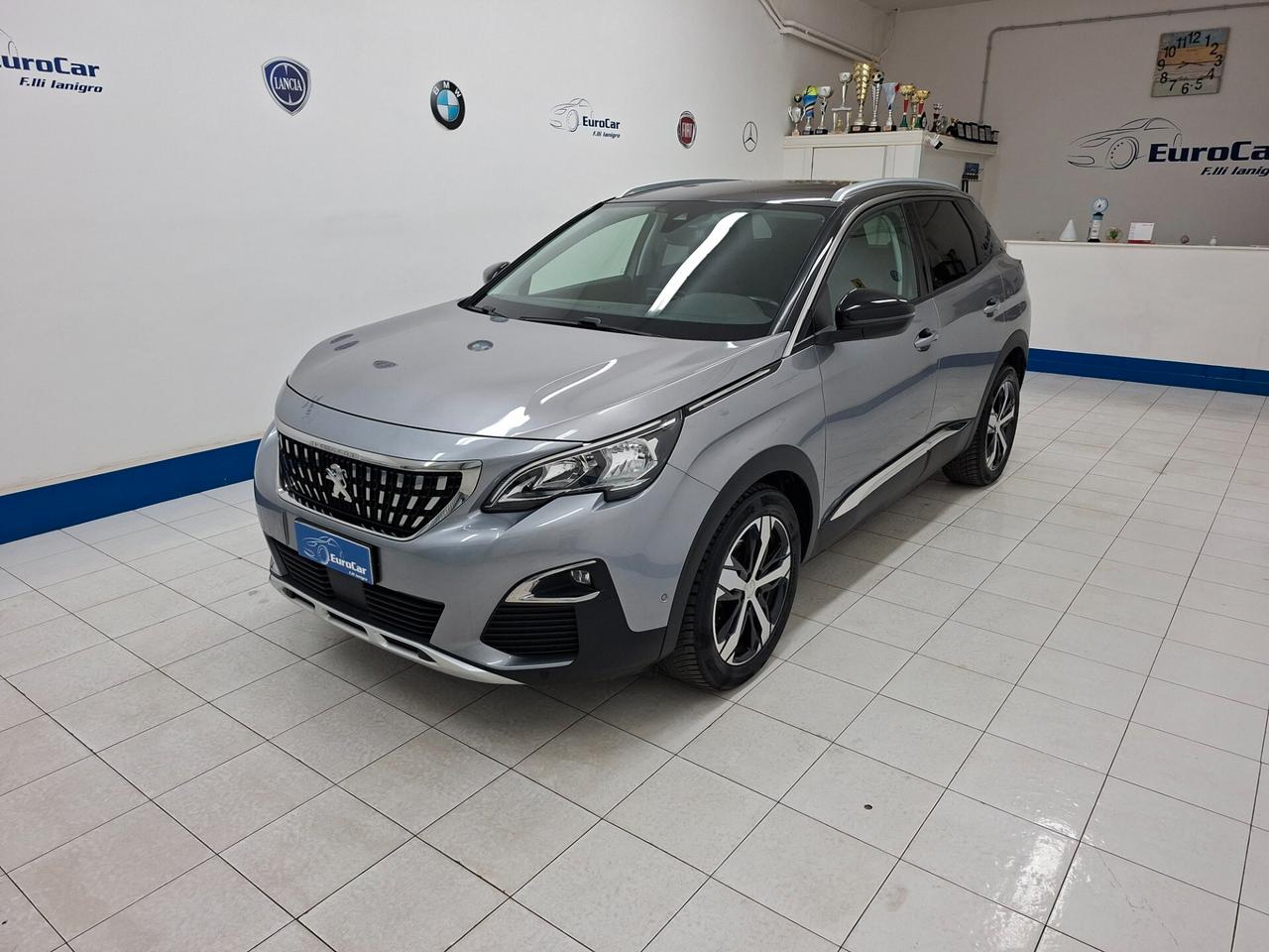 Peugeot 3008 Allure 1.6 BlueHDi 120cv
