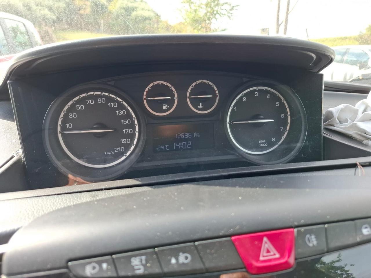 LANCIA YPSILON PLATINUM SINISTRATA MOTORE PARTE