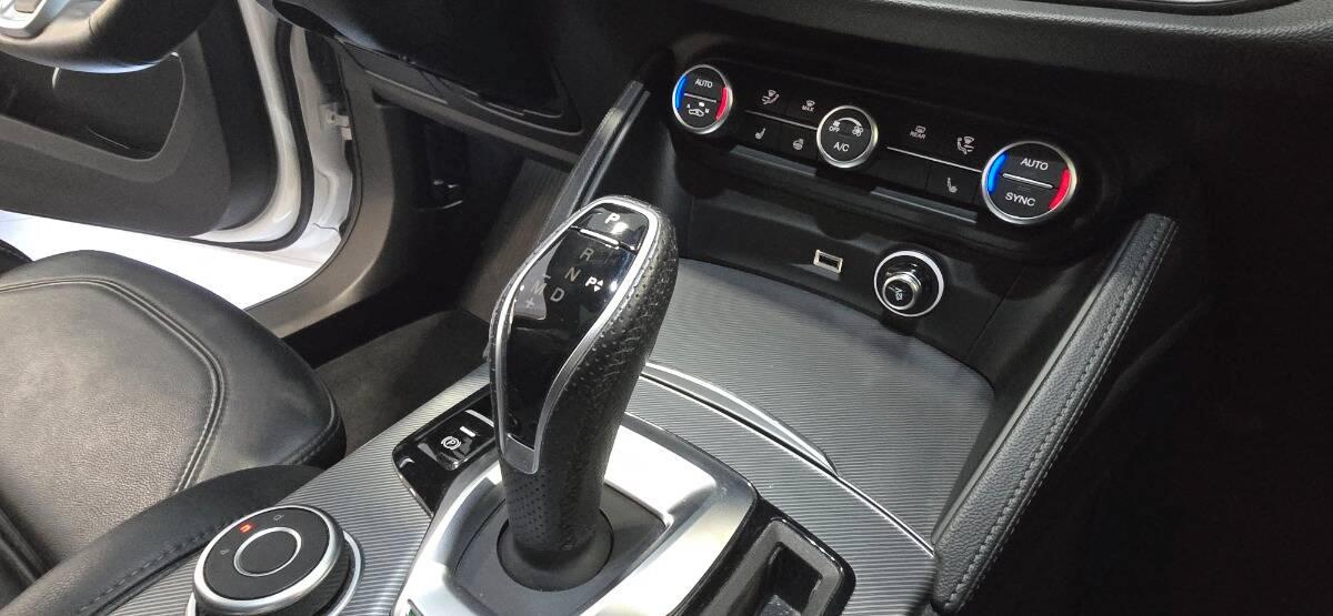 Alfa Romeo Stelvio 2.2 t Veloce Q4 210cv*MOTORE NUOVO GAR24 MESI*