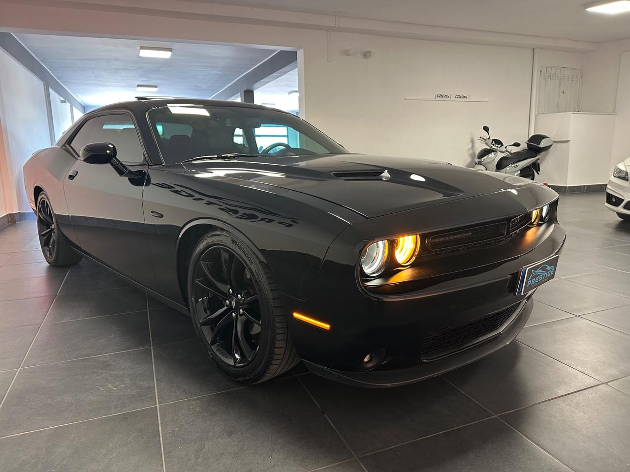 Dodge Challenger 3.6 SXT V8 COUPE 309CV