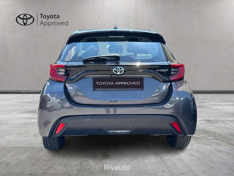 Toyota Yaris Hybrid Trend MY22