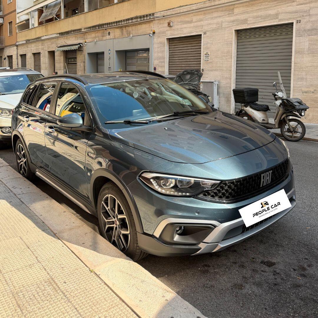 Fiat Tipo 1.6 Mjt Cross **PER POCHI GIORNI**