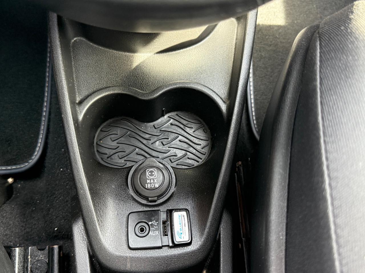 Lancia Ypsilon S momodesign 1.2 69 CV 5 porte