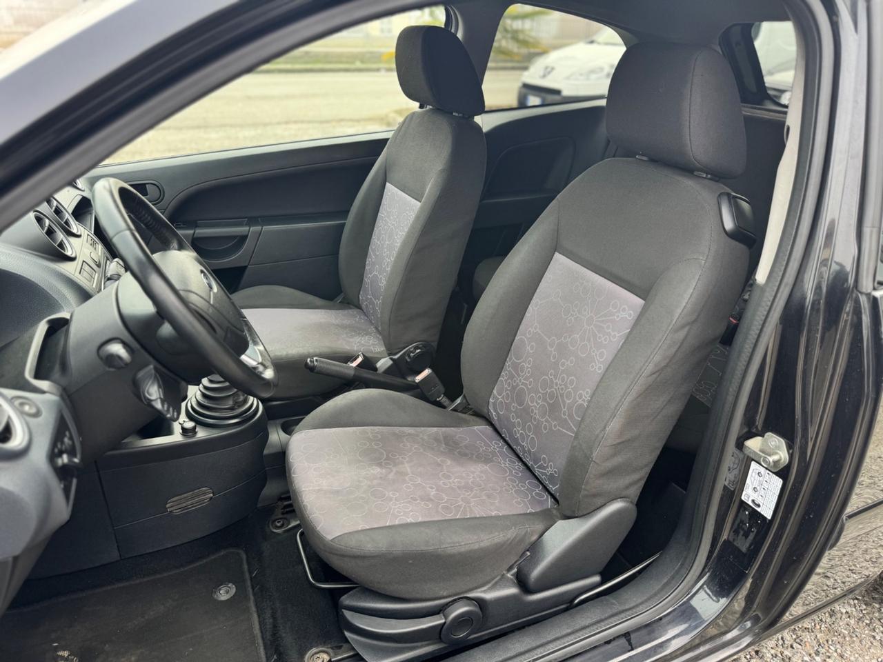 Ford Fiesta 1.4 TDCi 3p. Ghia