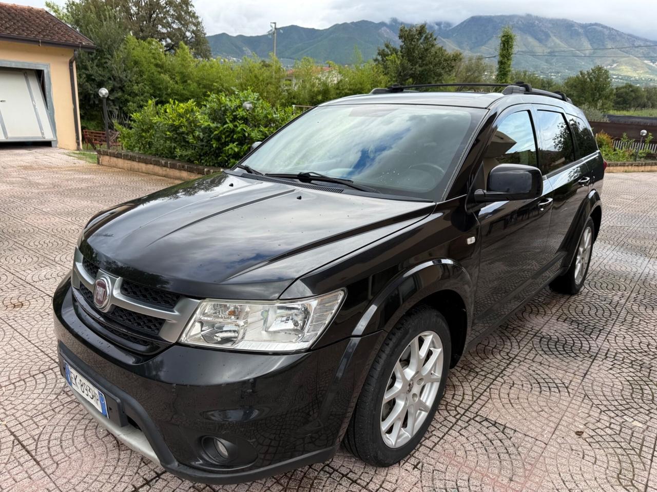 Fiat Freemont Black edition 2.0cc 140cv 7 POSTI