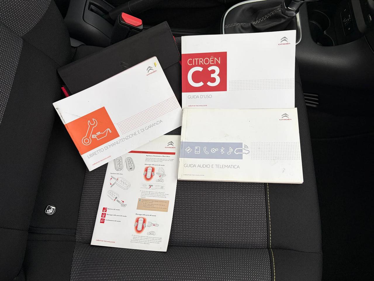 Citroen C3 1.2 T BENZINA 110CV EAT6 Shine