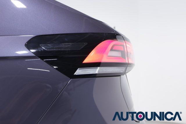 VOLKSWAGEN Taigo 1.0 TSI 115 CV R-LINE FARI LED TETTO PANORAMA