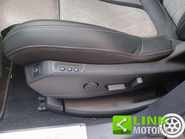 PEUGEOT 3008 Hybrid4 300 e-EAT8 GT Line