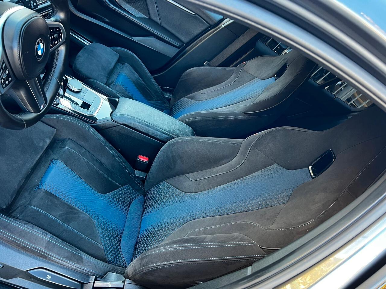 Bmw 118 118d 5p. Msport Exterior