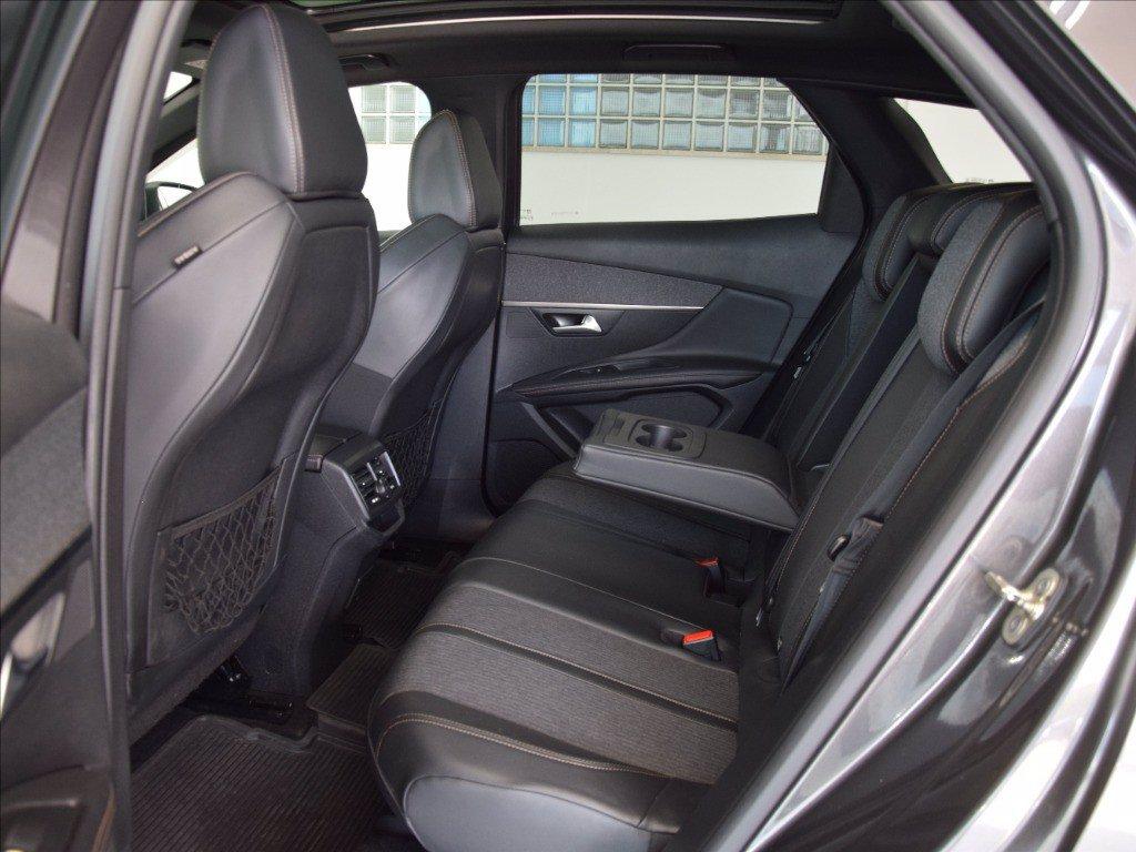 PEUGEOT 3008 1.6 bluehdi GT Line s&s 120cv eat6 del 2018