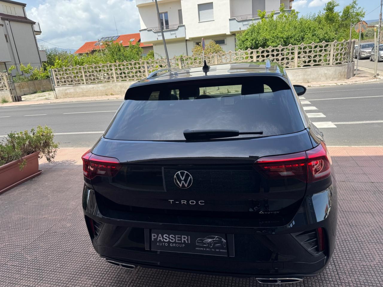 Volkswagen T-Roc 2.0 TDI SCR 150 CV DSG 4MOTION R-Line