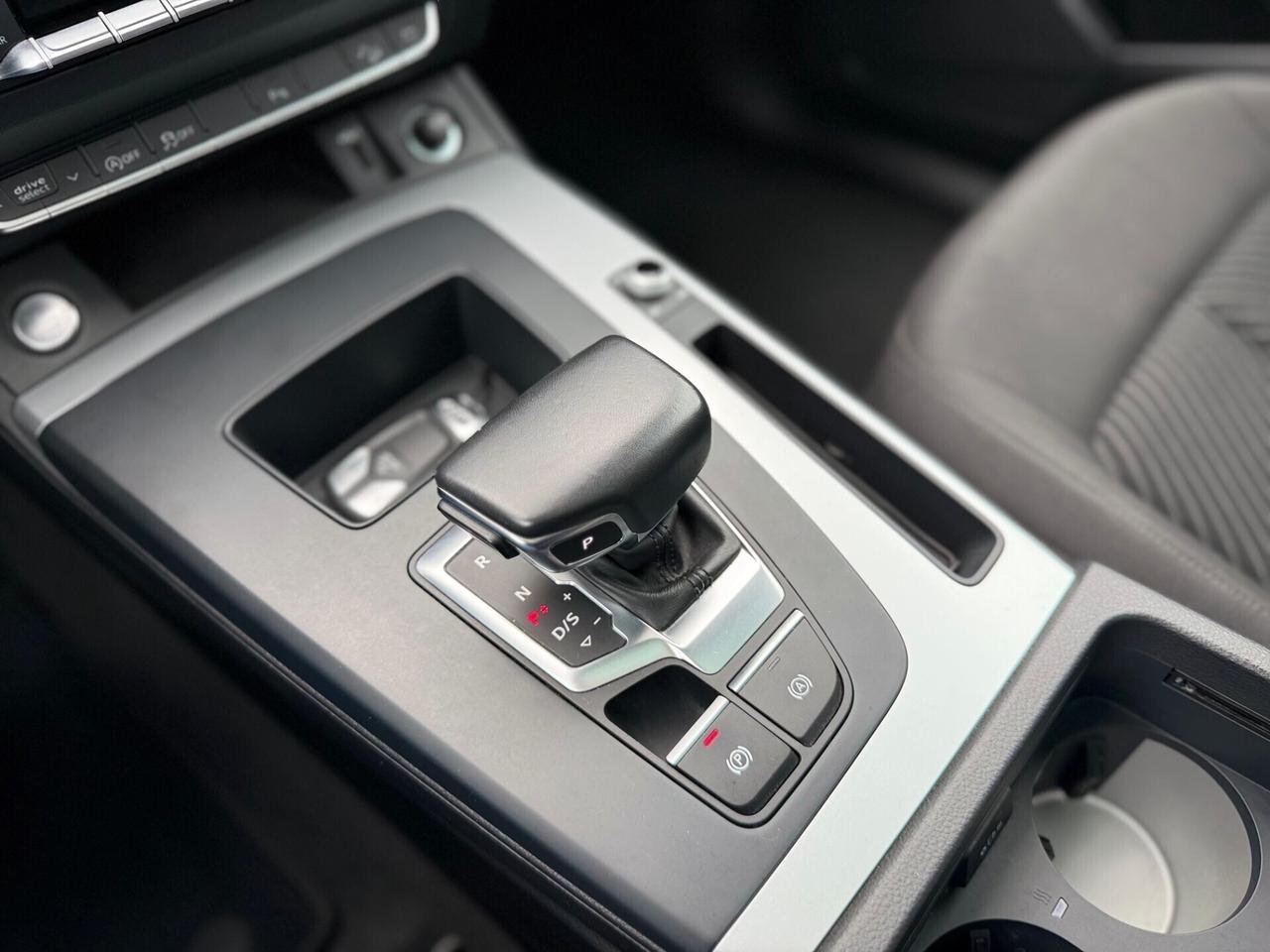 Audi Q5 2.0 TDI 204 CV S-Tronic TETTO APRIBILE