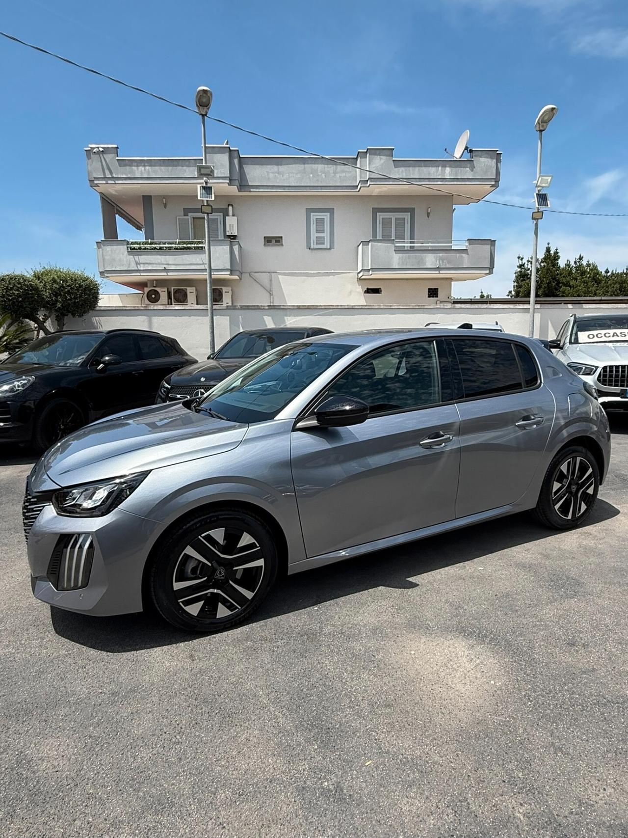 Peugeot 208 PureTech 100 Stop&Start 5 porte Allure 04/2025