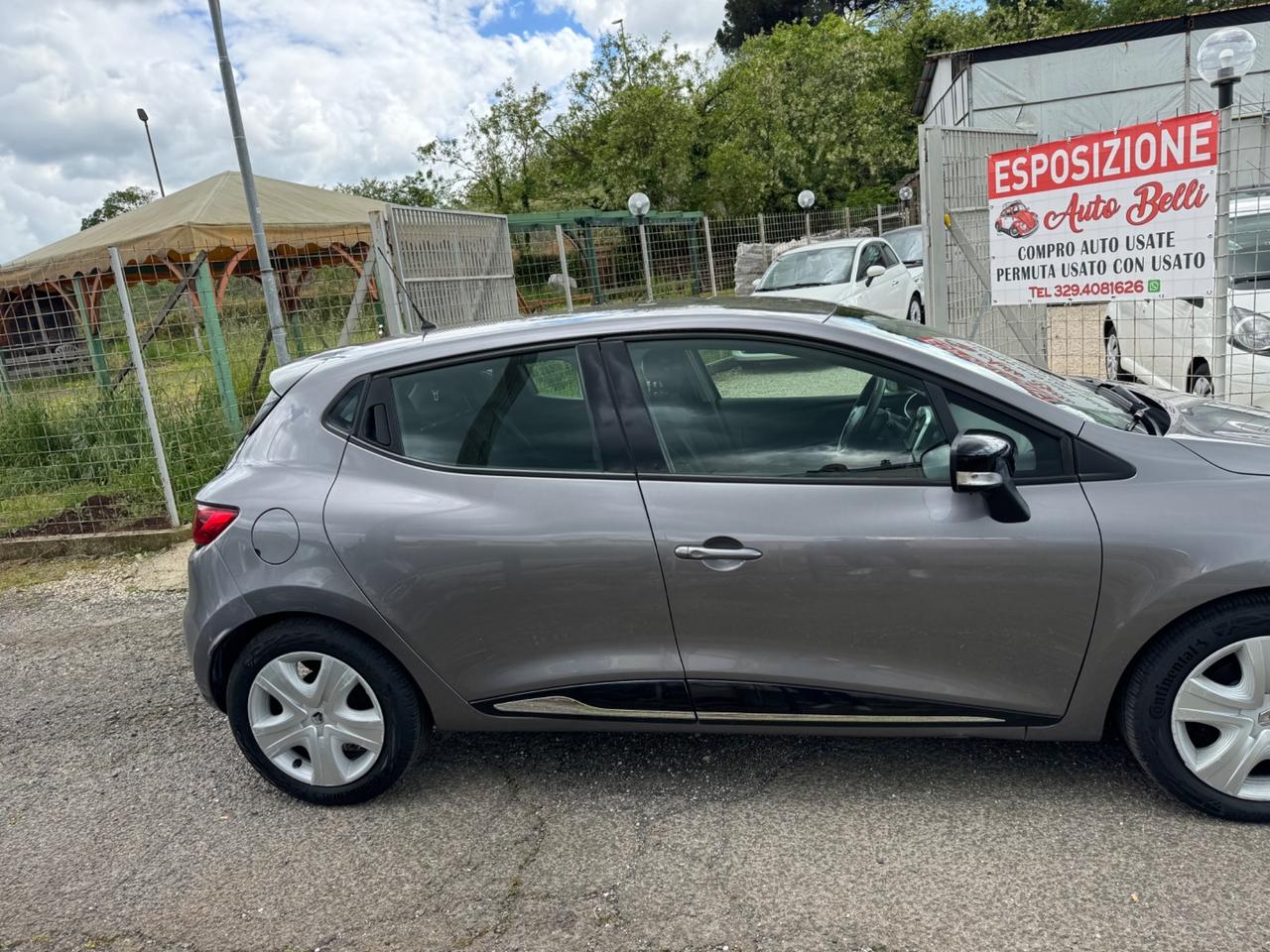 Renault Clio 1.2 75CV 5 porte Costume National NEOPATENTATI