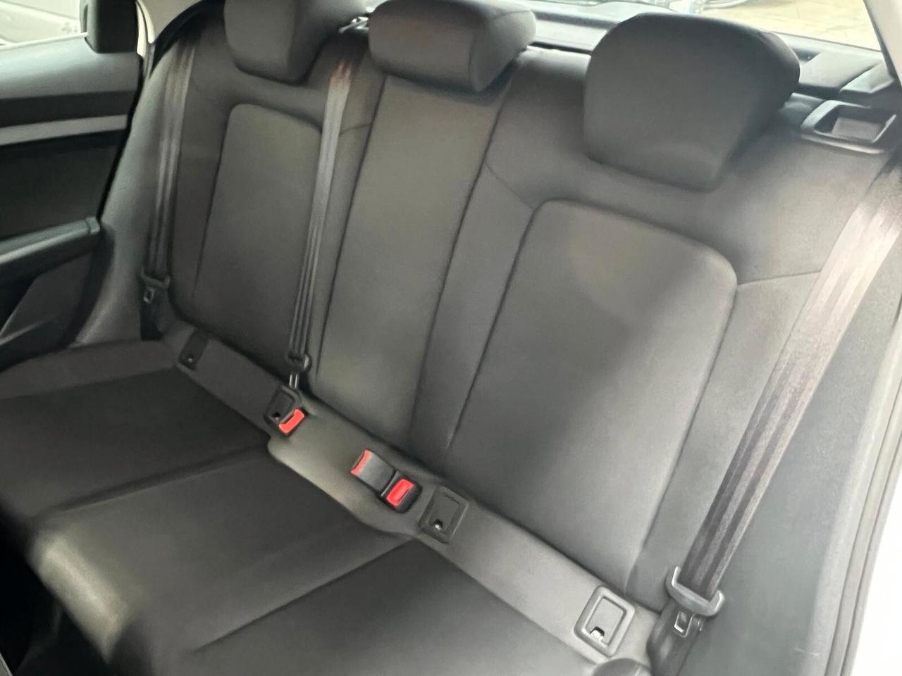 Audi A1 SPB 30 TFSI S tronic SOLO 19000KM