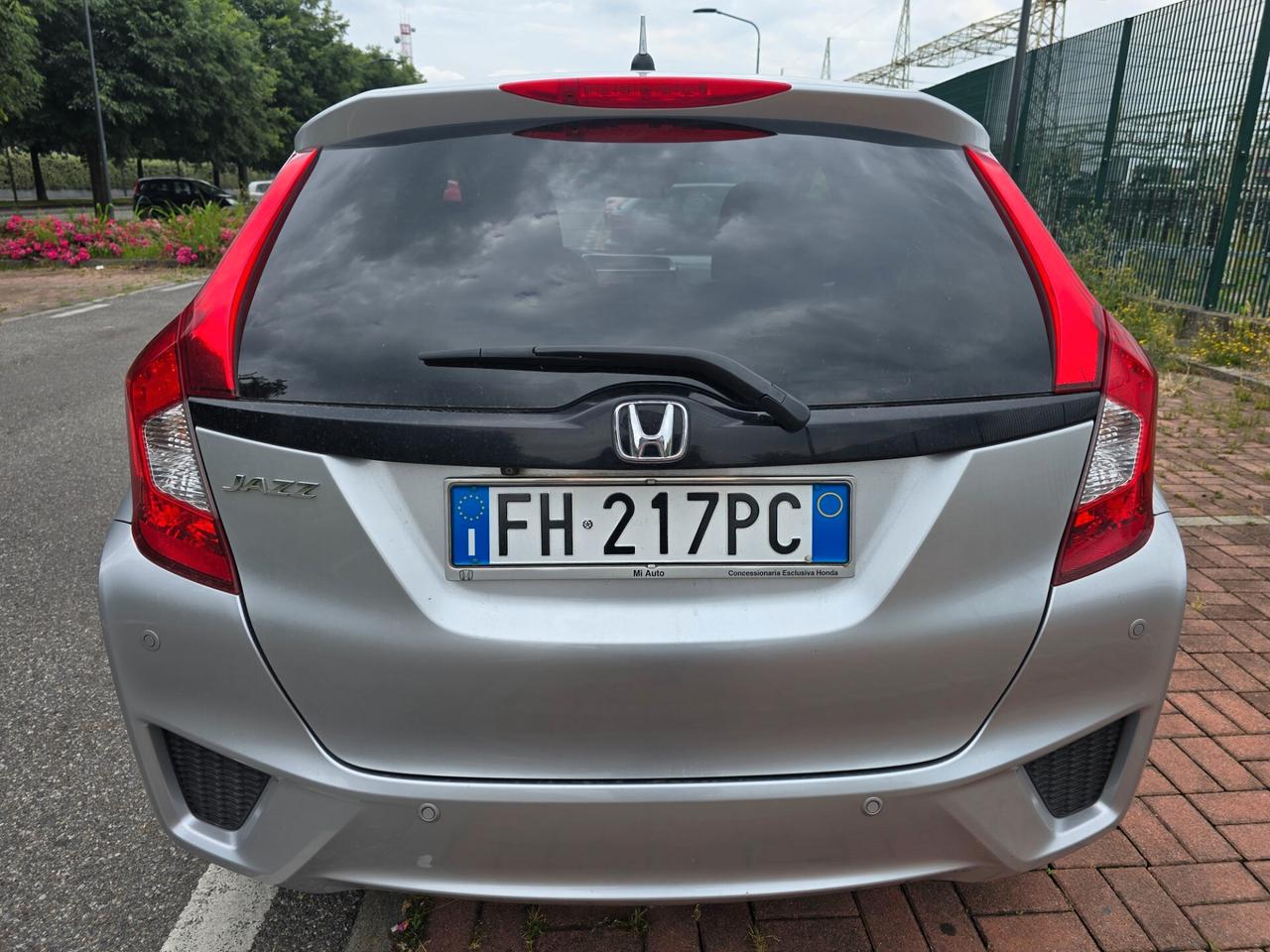 Honda Jazz Full OPTIONAL!!!!!! GARANZIA/PERMUTA