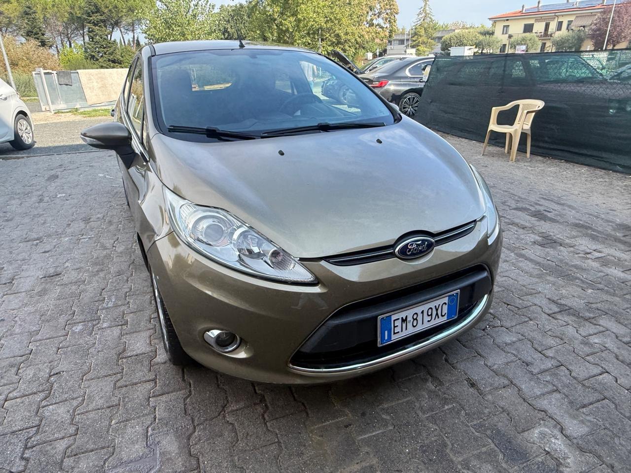 Ford Fiesta Ikon 1.4 TDCi 70CV 5 porte