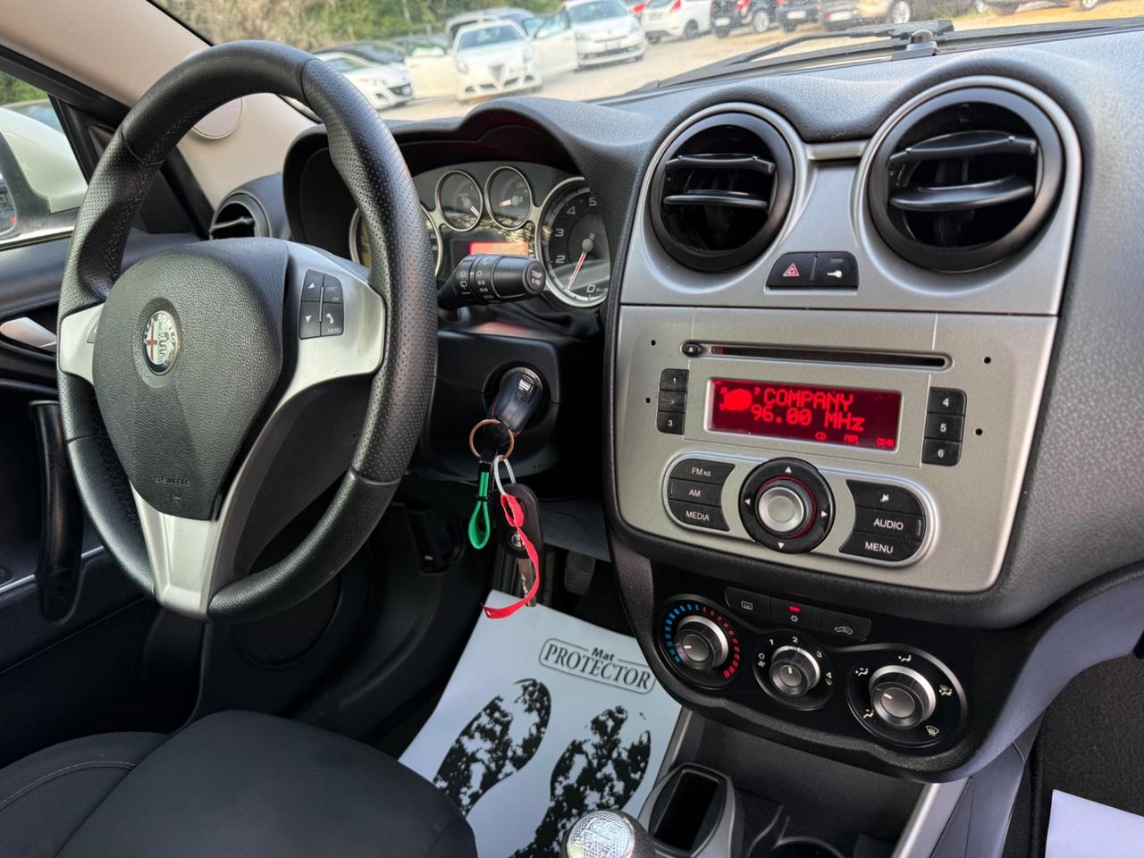 Alfa Romeo MiTo 1.4 70 CV GARANZIA Neopatentati