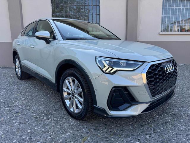 AUDI Q3 SPB 45 TFSI e S tronic Business Plus