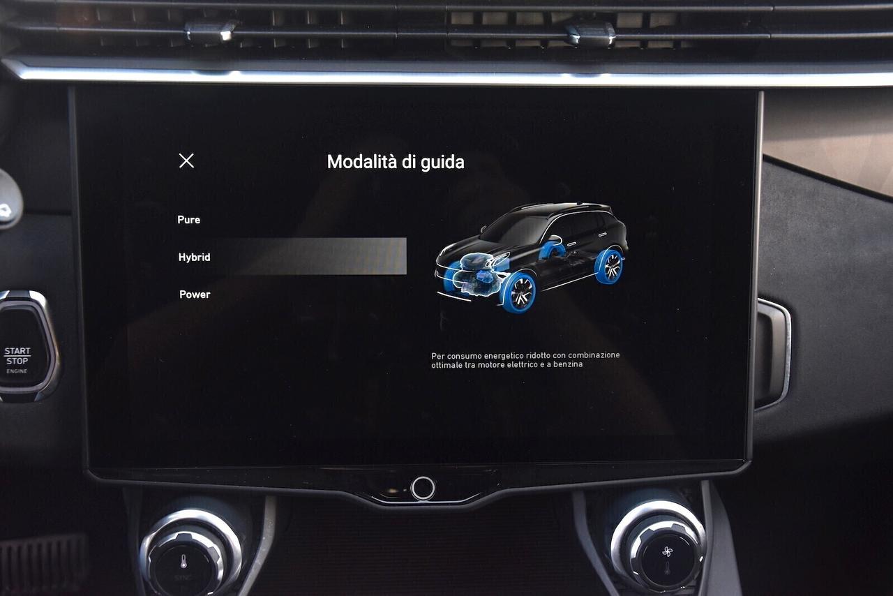 Lynk&co 01 PHEV Auto