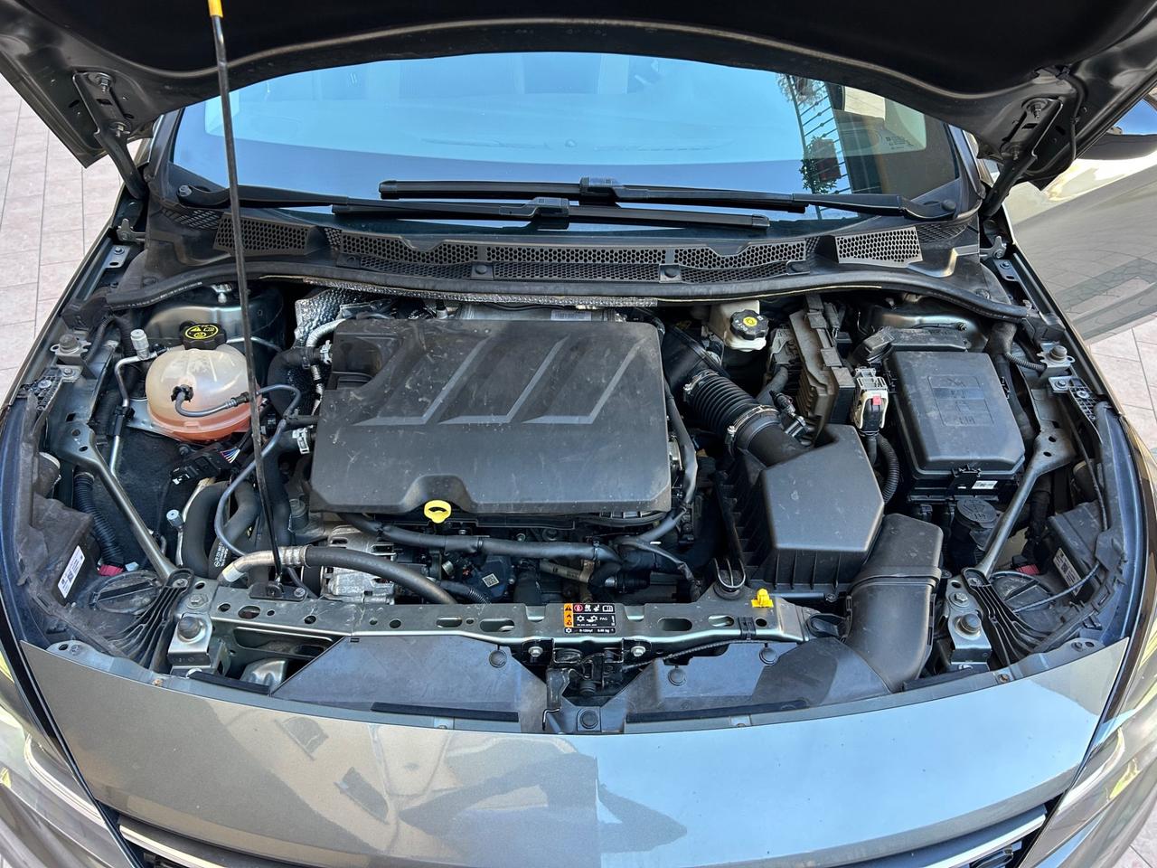Opel Astra 1.5 CDTI 122 CV S&S 5 porte Ultimate 2021
