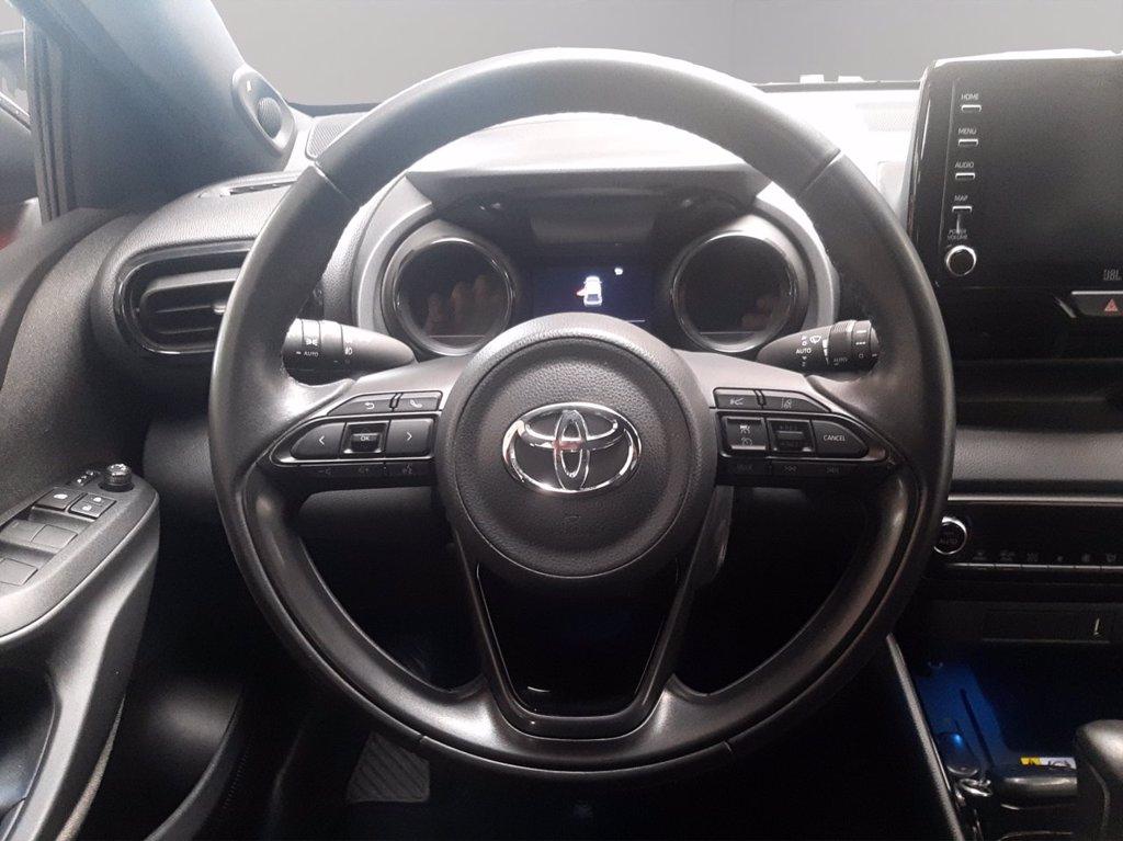 TOYOTA Yaris 1.5h premiere del 2021