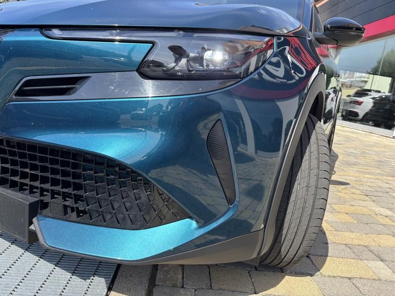 Alfa Romeo Junior 1.2 ibrida 145 cv edct6 FULL LED-APP CONNECT-17"