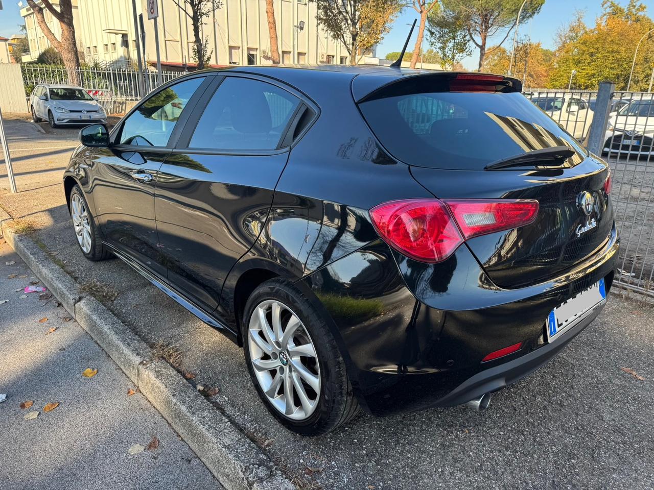 Alfa Romeo Giulietta 1.6 JTDm neopaten garanzia 12 mesi
