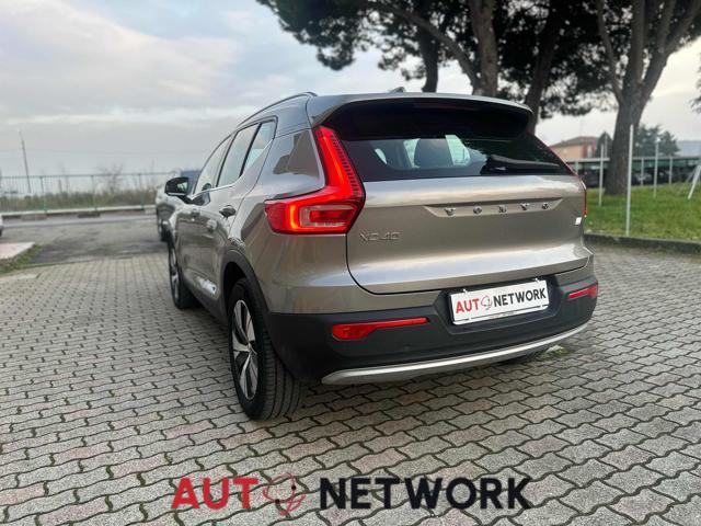 VOLVO XC40 T4 Recharge Plug-in Hybrid Inscription Expression