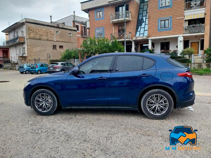 Alfa Romeo Stelvio 2.2 t Business rwd 180cv auto