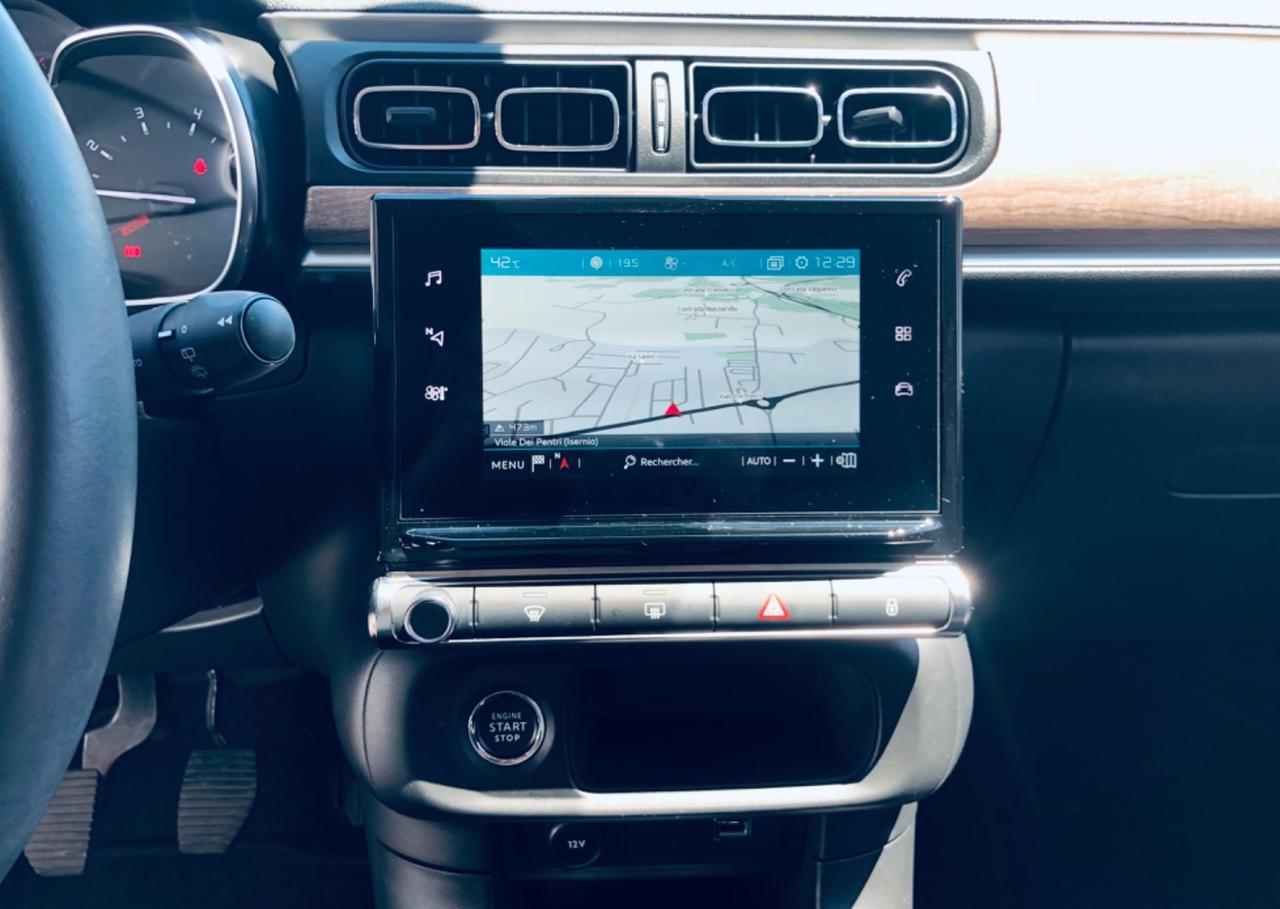Citroen C31.2 110 CV TETTO NERO Shine -telecam-