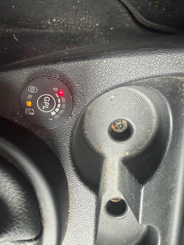 DACIA Duster BENZINA/GPL 1.6 110CV 4x2 Lauréate Bellissima