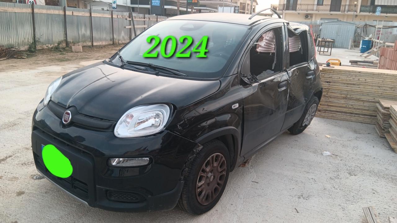 Fiat Panda incidentata sinistrata mondialcars 024