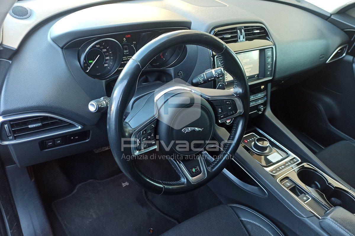 JAGUAR F-Pace 2.0 D 180 CV AWD aut. R-Sport
