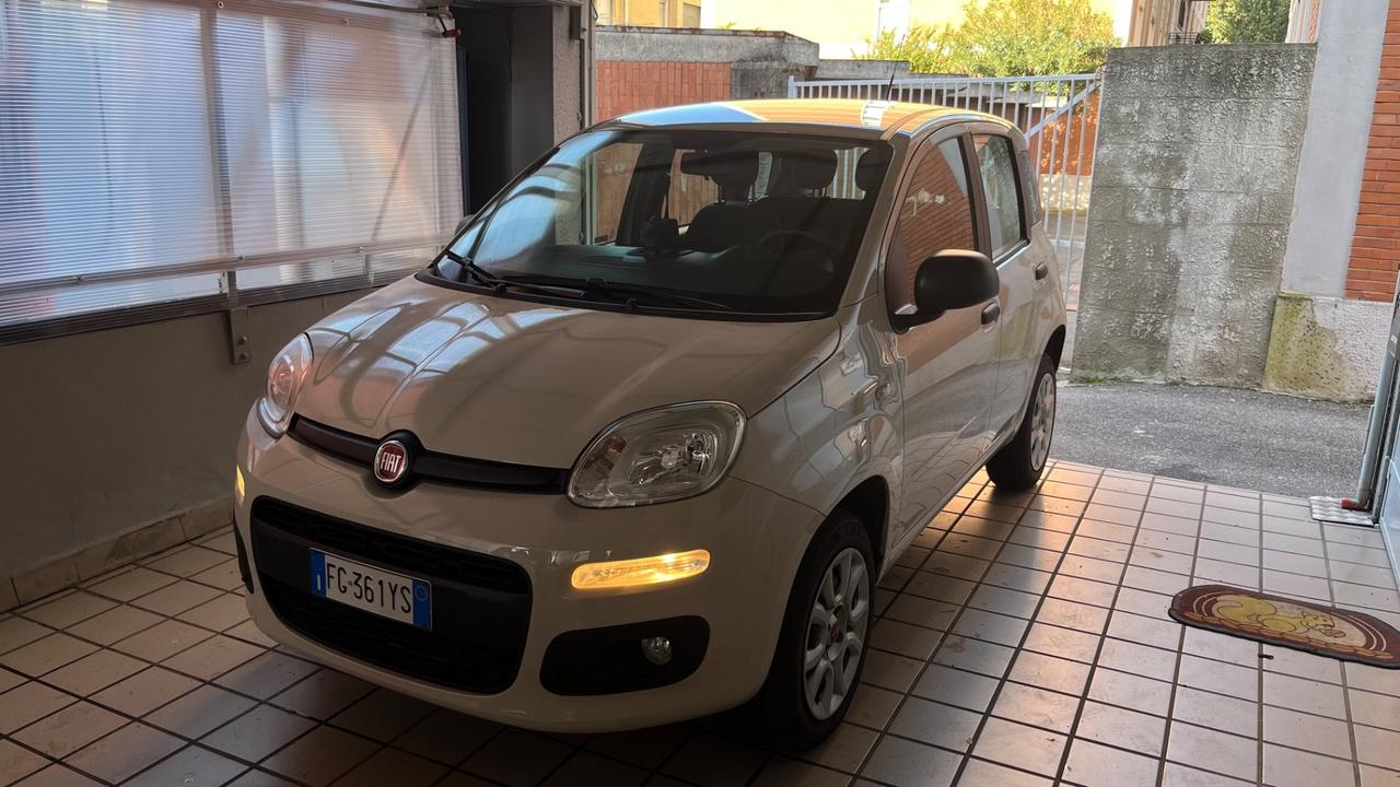 Fiat Panda 0.9 TwinAir Turbo Natural Power Lounge