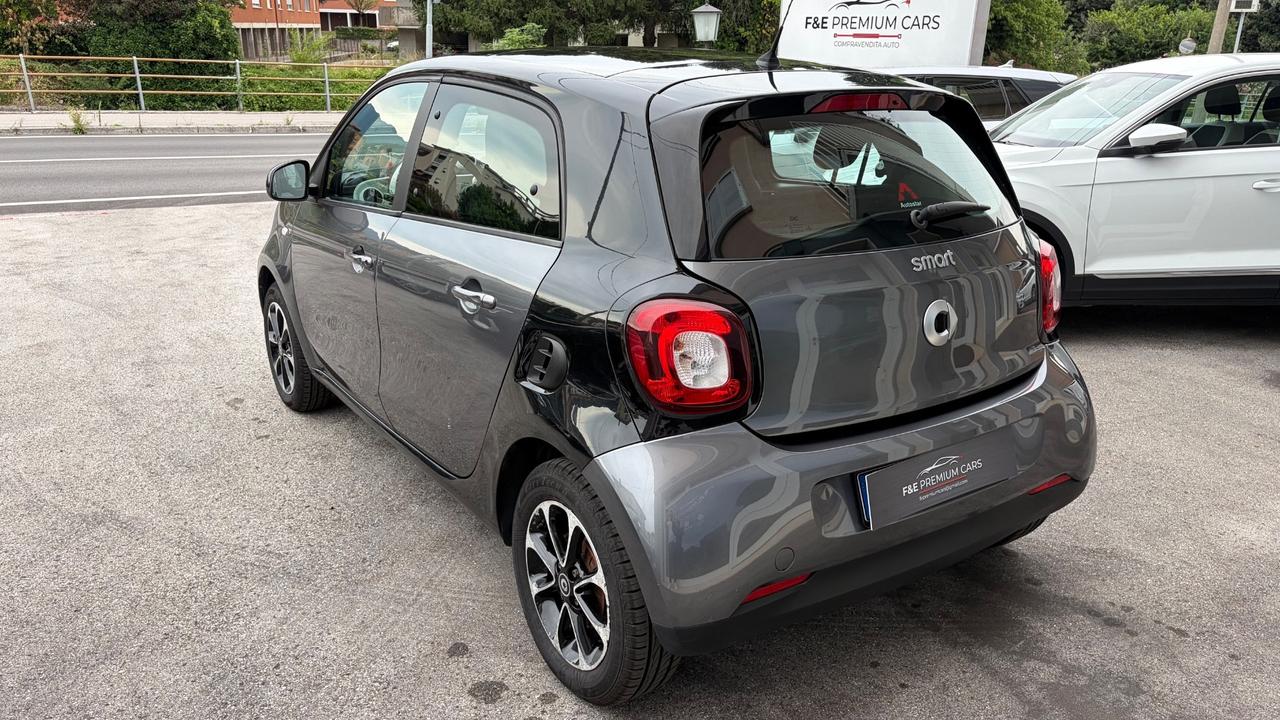 Smart ForFour 70 1.0 Prime