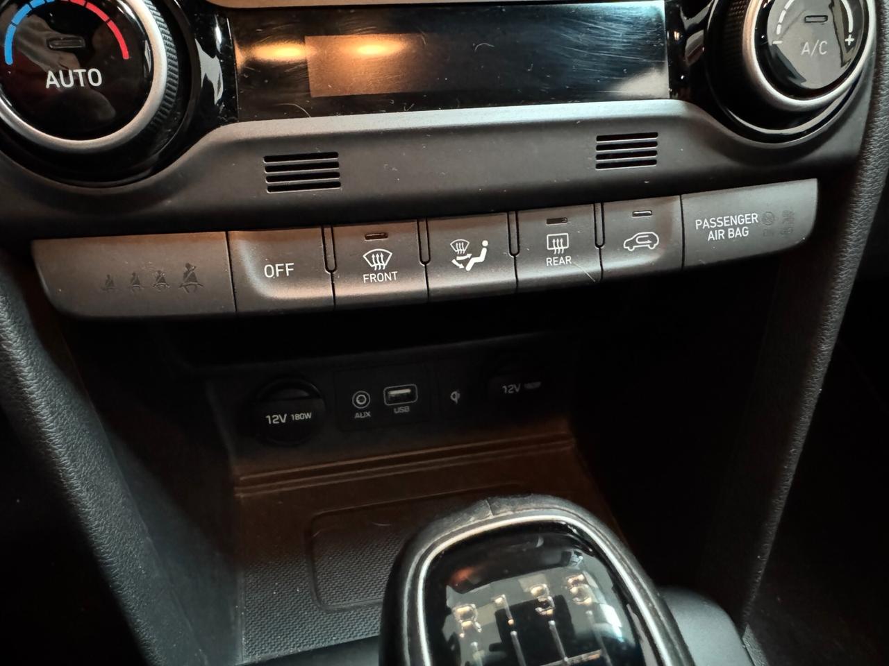 Hyundai Kona 1.0 T-GDI Xpossible