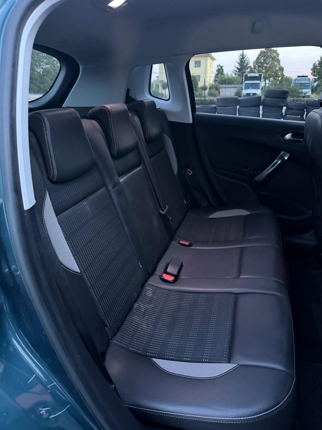 Peugeot 2008 PureTech 82 Allure