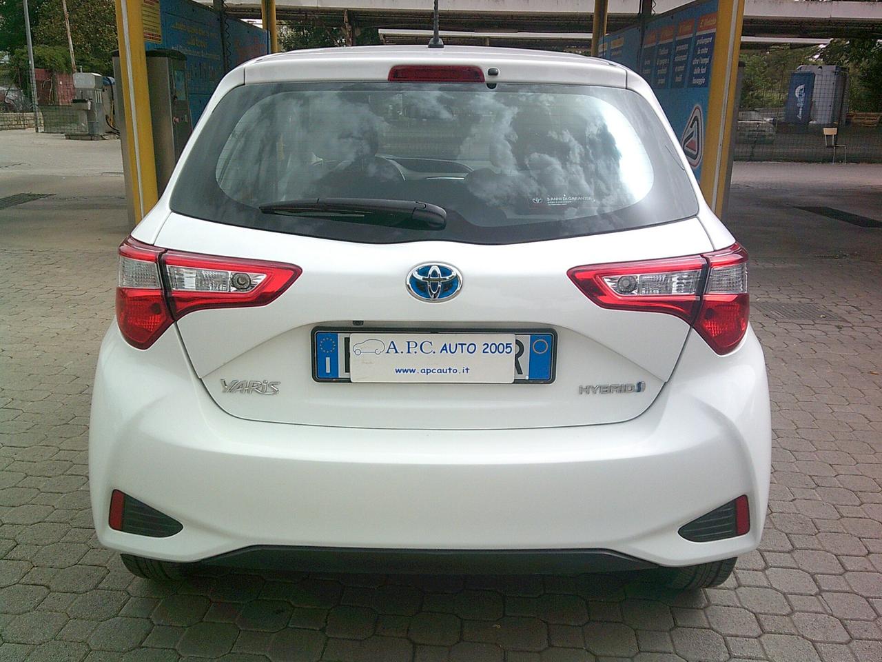 Toyota Yaris 1.5 Hybrid 5 porte Business*PREZZO REALE*