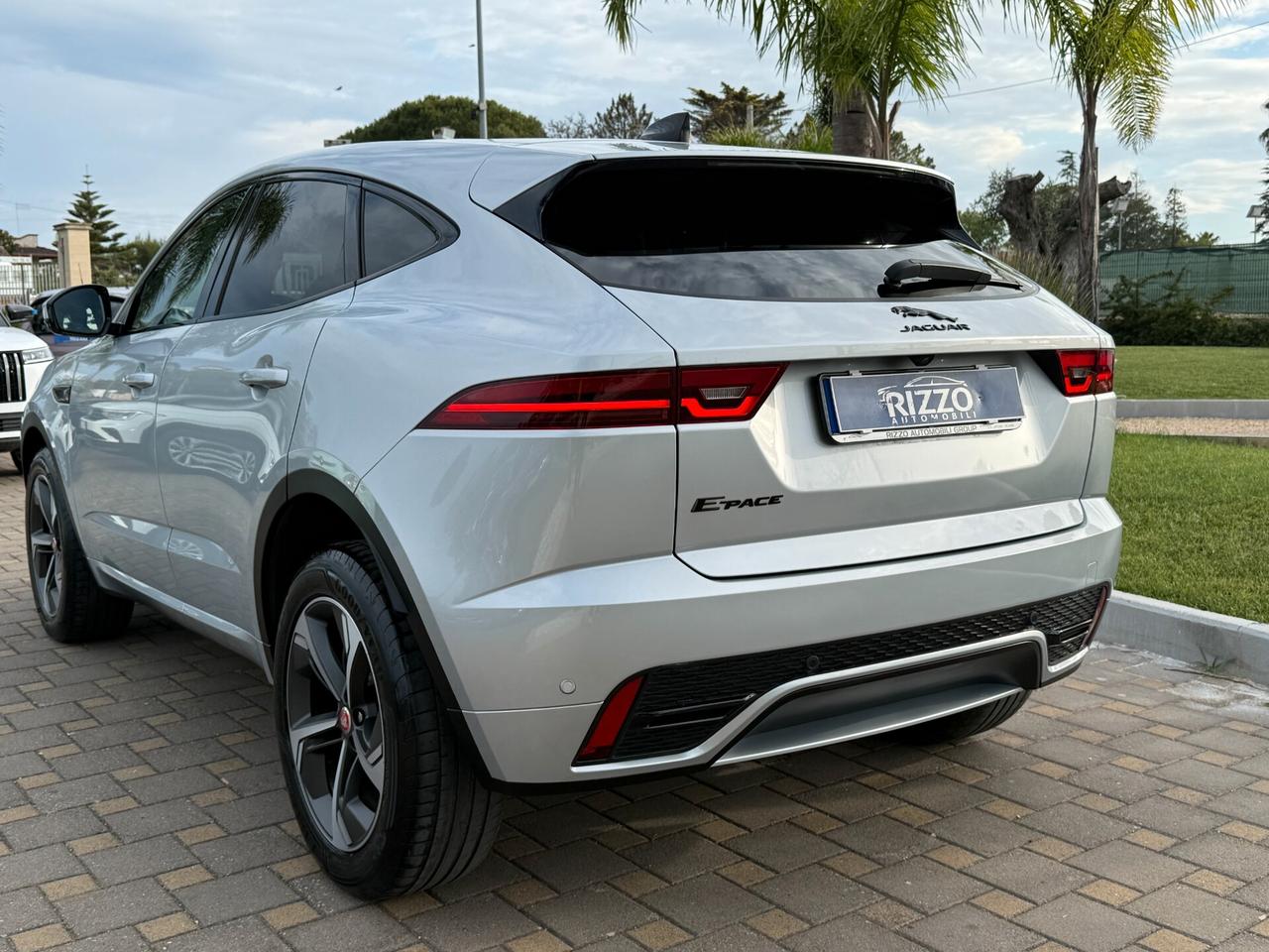 Jaguar E-Pace 2.0D I4 163 CV AWD Auto R-Dynamic HSE