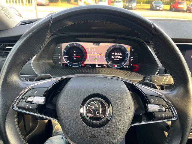 SKODA Octavia 2.0 TDI EVO SCR DSG Wagon Executive