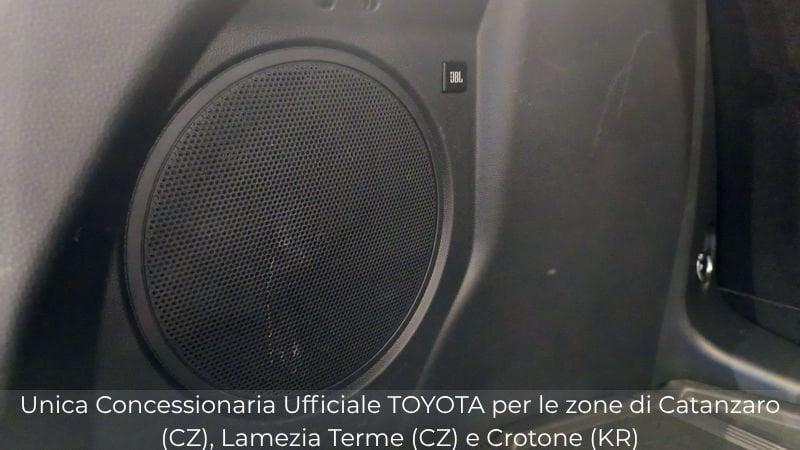 Toyota C-HR 2.0 hv Lounge fwd e-cvt