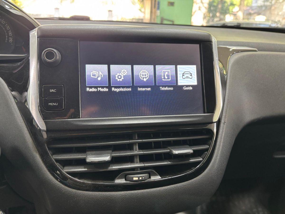 Peugeot 208 1.4 HDi 68 CV 5p. Allure N1