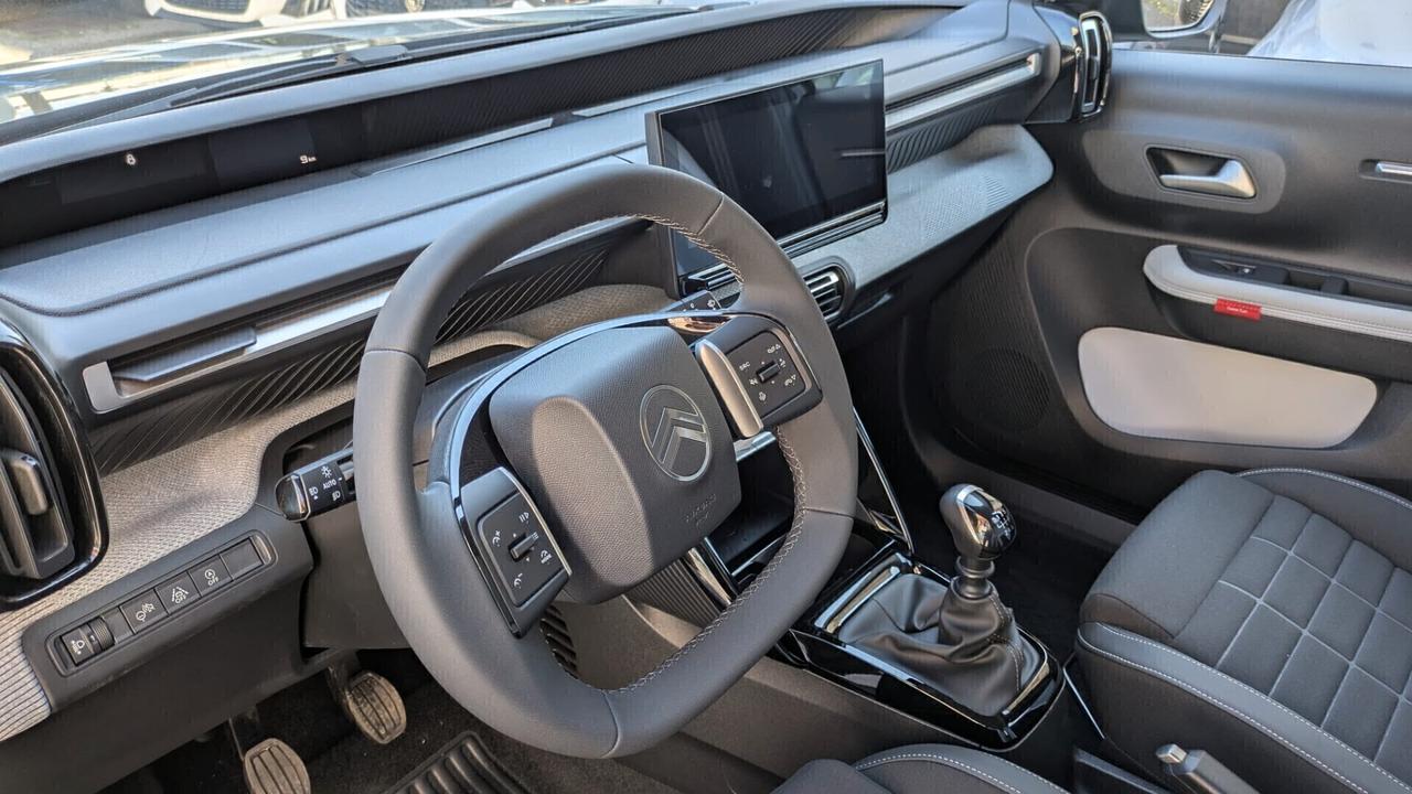 Citroen C3 Turbo 100 MAX km 0